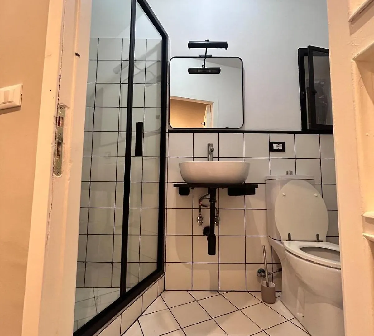 #Modern Artist# Apartment Florence Italy