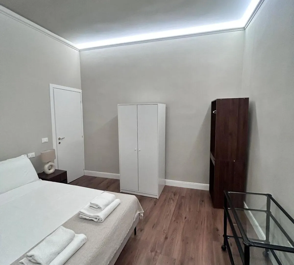 #Modern Artist# Apartamento Florença